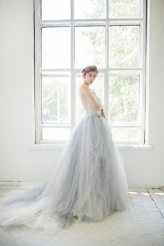 Fashionable wedding dresses 2023: the main trends of the season 57
