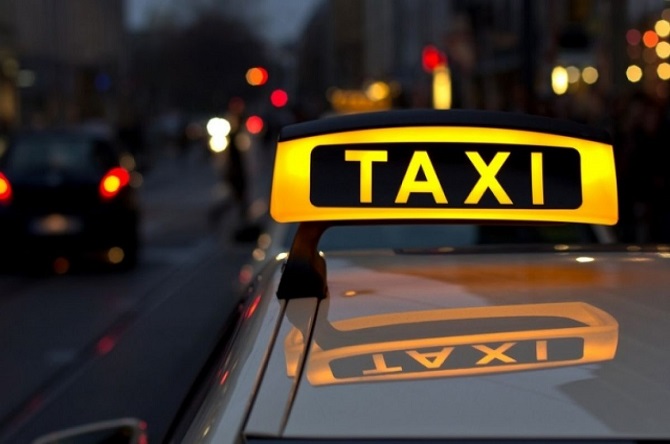 ТаксиМаксим: быстрые и комфортные поездки по городу 1