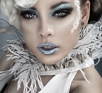 How to make Snow Maiden makeup for the New Year: fresh ideas 13