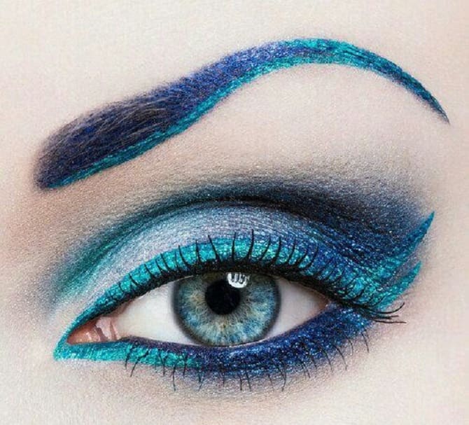 How to make Snow Maiden makeup for the New Year: fresh ideas 1