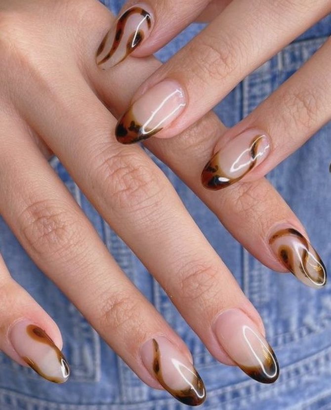Fresh Design Ideas for French Manicure 6