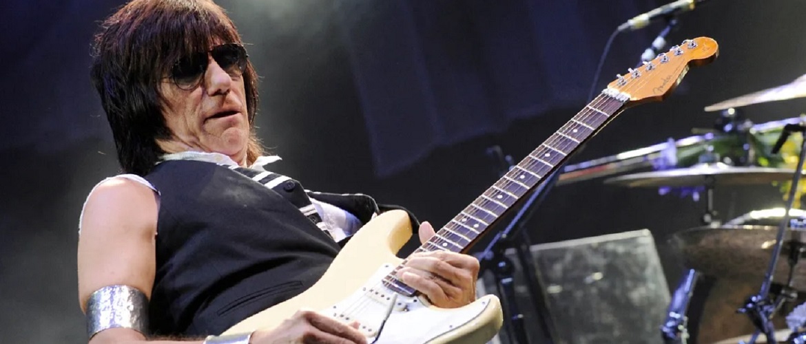 World’s Greatest Guitarist Jeff Beck Has Died