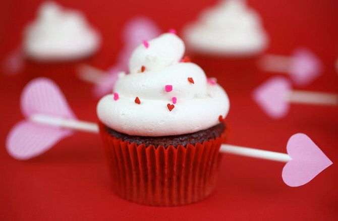 How to decorate cupcakes  for Valentine’s Day 20