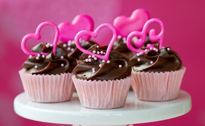 So dekorieren Sie Cupcakes schön zum Valentinstag 2