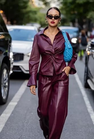 Viva Magenta Fashion Looks: So trägt man die Farbe 2023 14
