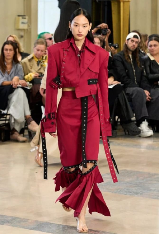 Viva Magenta Fashion Looks: So trägt man die Farbe 2023 8