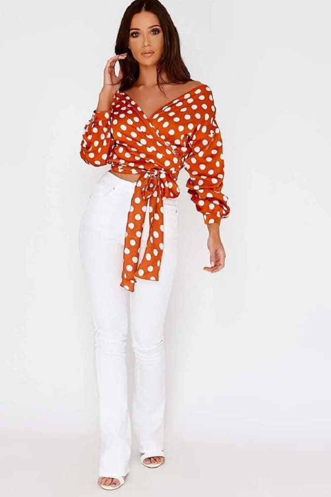 Polka dot blouses: how to wear the fashion trend of 2023 15