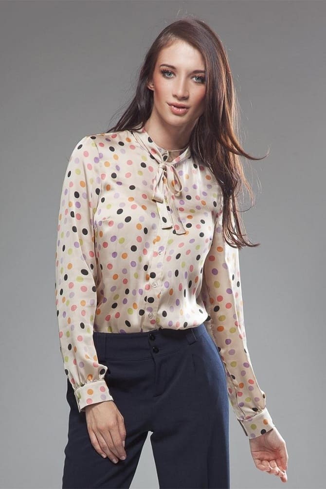 Polka dot blouses: how to wear the fashion trend of 2023 20