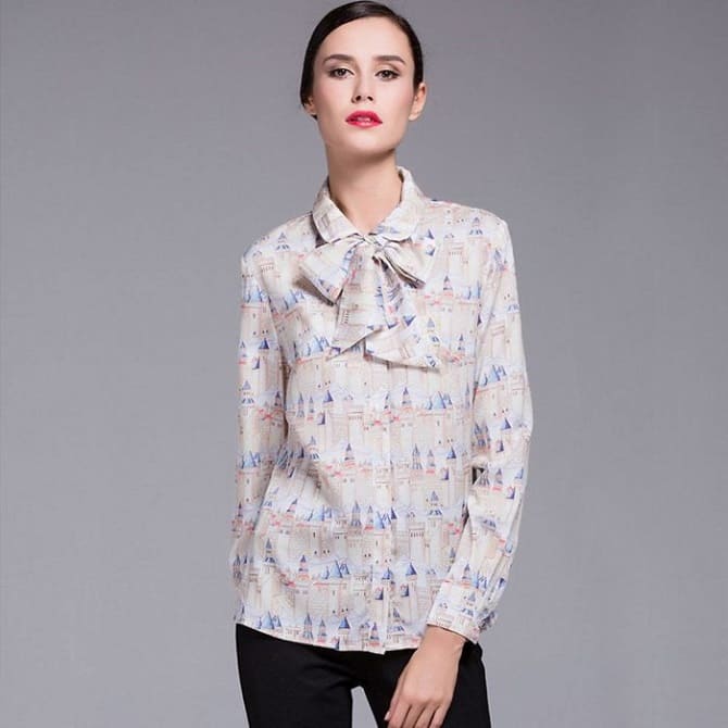Elongated blouses: fashion models of 2023 7