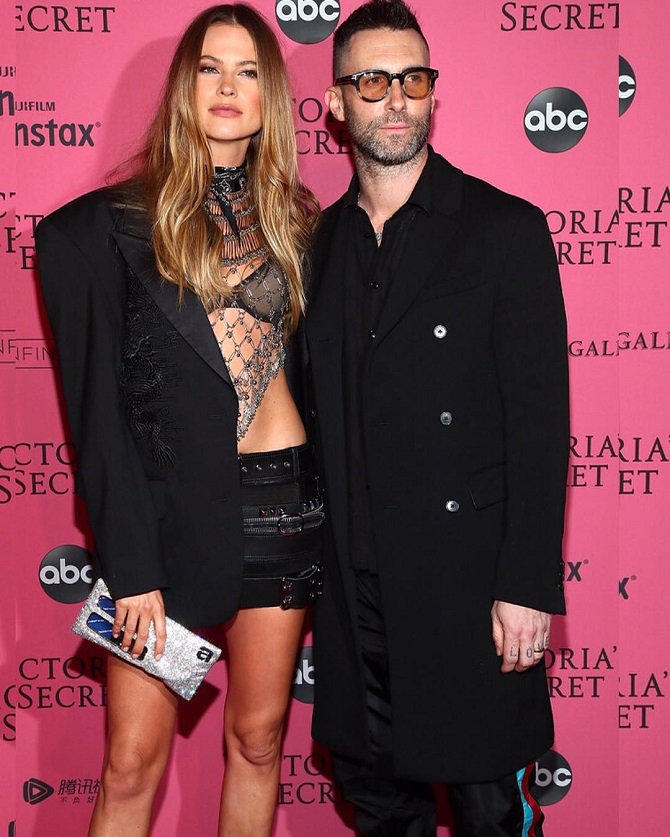 Maroon 5 frontman Adam Levine and Behati Prinsloo welcome third child 3