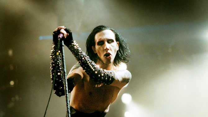 Marilyn Manson again at the epicenter of the scandal: he was accused of raping a minor 2