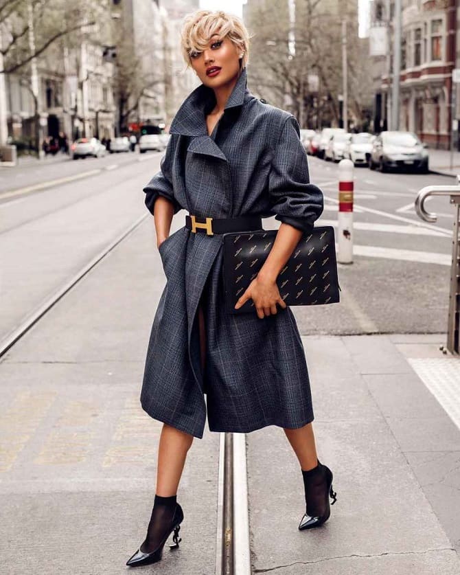 Gray coat: fashion styles for 2023 4