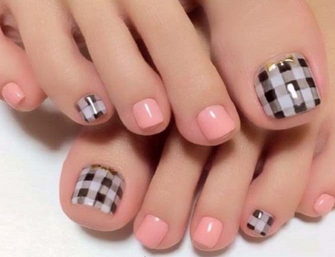 What will be the fashionable pedicure in 2023: the main trends 1
