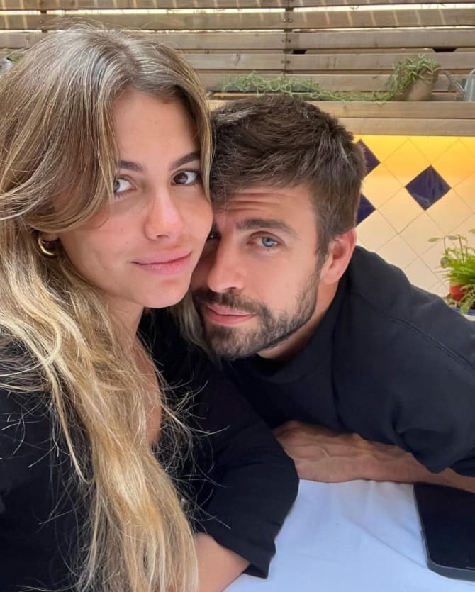 Gerard Pique first showed a photo of his girlfriend, because of which he broke up with Shakira 1
