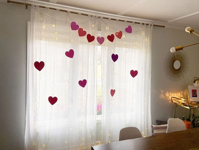 Wie man ein Haus zum Valentinstag dekoriert: einfache Deko-Ideen 15