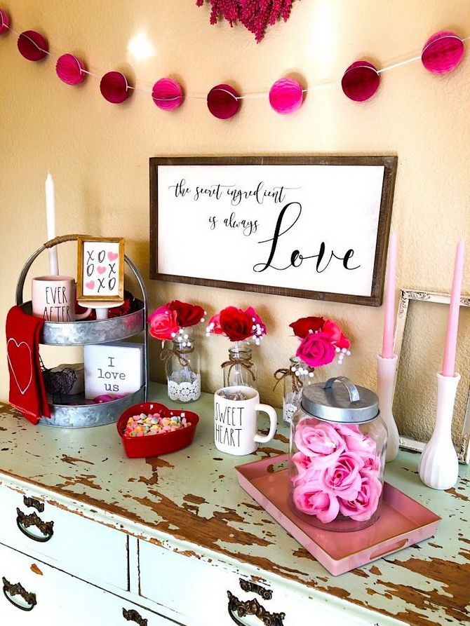 Wie man ein Haus zum Valentinstag dekoriert: einfache Deko-Ideen 19