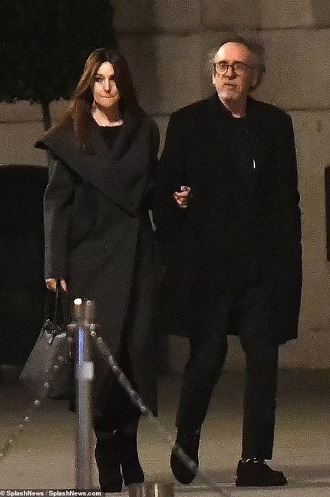 Tim Burton and Monica Bellucci caught kissing 1