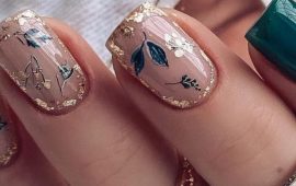 Manicure for square nails: trendy design in 2023