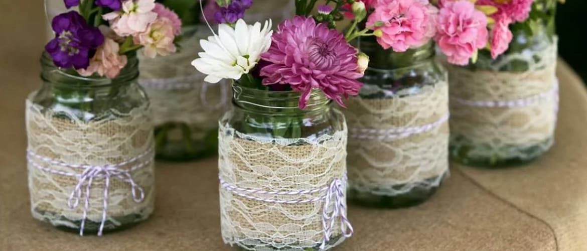 Stilvolles Vasendekor zum Selbermachen: Schaffen Sie ein helles Einrichtungselement