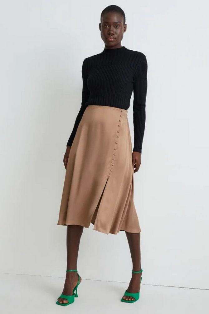 Satin midi skirt: an elegant item for all occasions 2