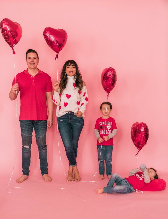 Photo shoot ideas for Valentine’s Day for couples in love 12