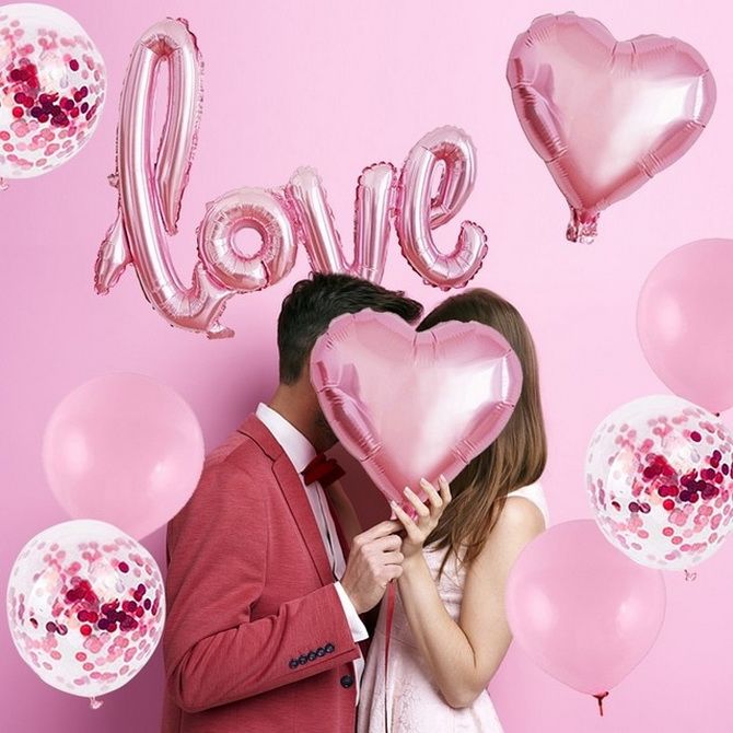 Photo shoot ideas for Valentine’s Day for couples in love 6