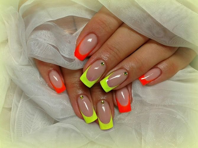 Color french: trendy nail design 2023 8