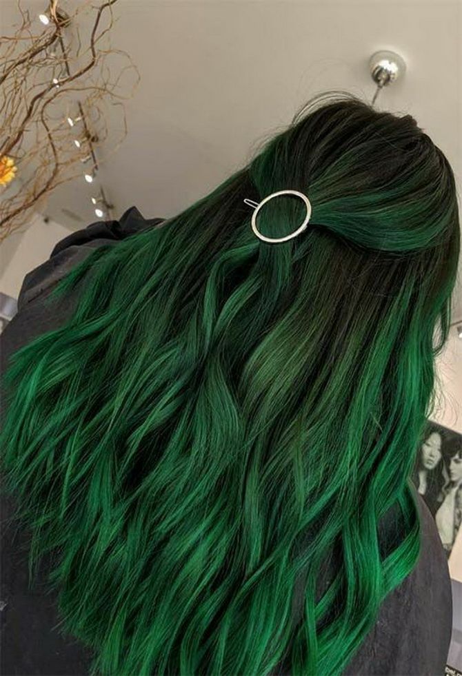40 ідей фарбування волосся у зелений колір: як підібрати вдалий відтінок 10