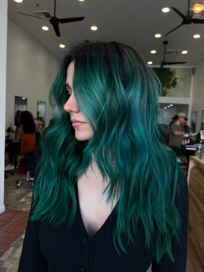 40 ідей фарбування волосся у зелений колір: як підібрати вдалий відтінок 5