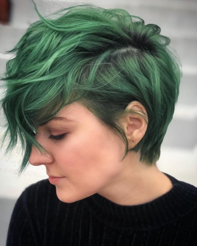 40 Ideen für grüne Haarfarben: So wählen Sie den richtigen Farbton 16