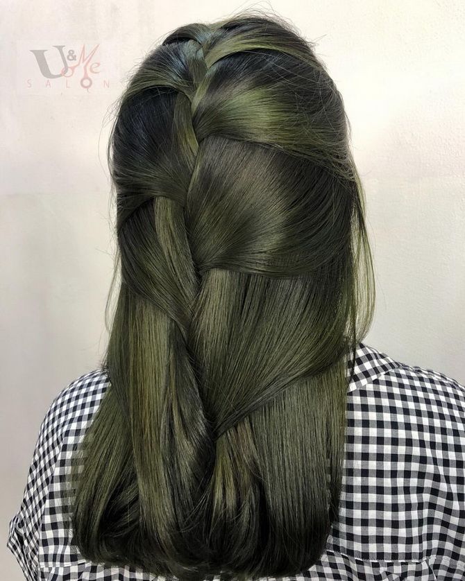 40 идей окрашивания волос в зеленый цвет: как подобрать удачный оттенок 13