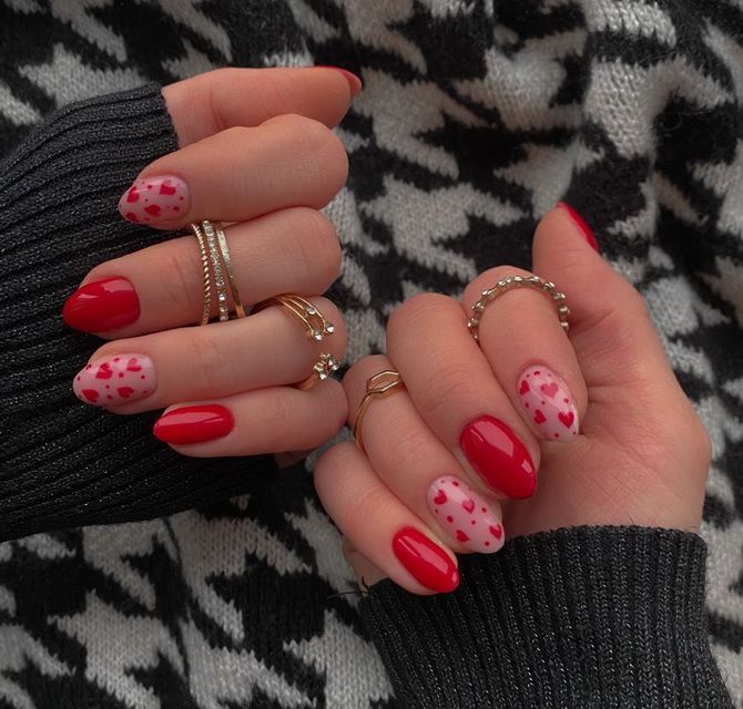 Romantic manicure with hearts for Valentine’s Day 2023 1