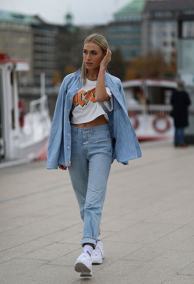 How To Wear A Denim Shirt Female [2023]: 70+ Chic & Modern Denim Shirt  Outfit Ideas To Copy