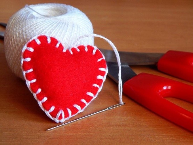 Wie man mit eigenen Händen Herzen zum Valentinstag macht 10