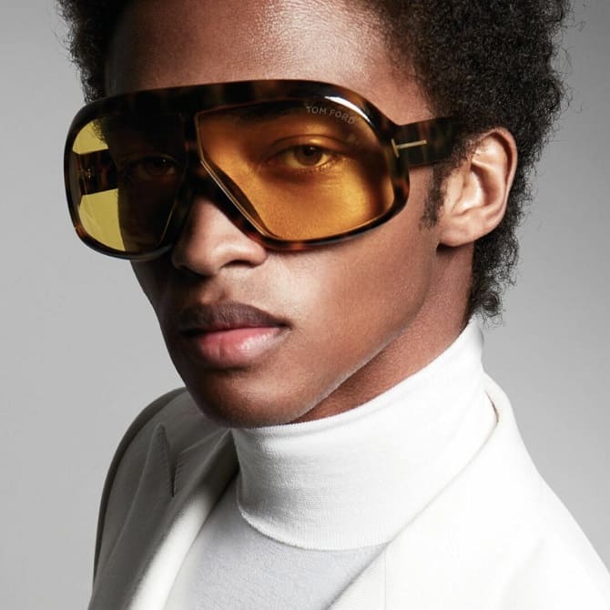 Модные очки Tom Ford: эксклюзивные аксессуары для создания стильного образа 1