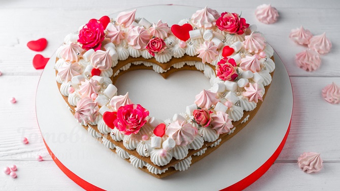 How to decorate a cake for Valentine’s Day: beautiful decoration of sweet gifts 21