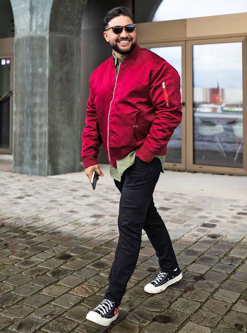 Как носить куртку бомбер парню: 4 модные стили (+бонус-видео) 3