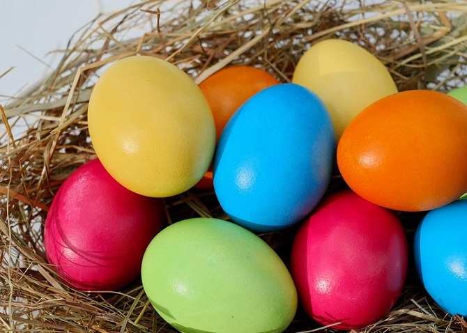 5 originelle Ideen, wie man Eier zu Ostern dekoriert (+ Bonus-Video) 1