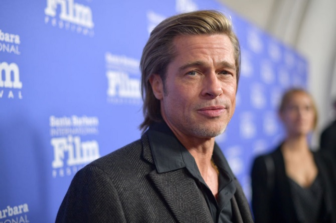 Brad Pitt sells his mansion where he lived with ex-wives 2