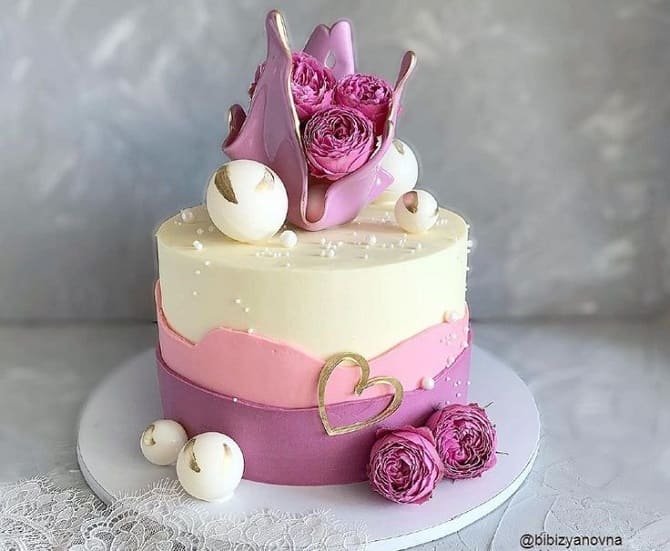 How to decorate a birthday cake for a woman: photo ideas (+ bonus video) 6