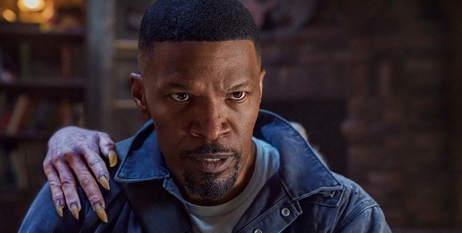 Actor Jamie Foxx was hospitalized straight from the set 1