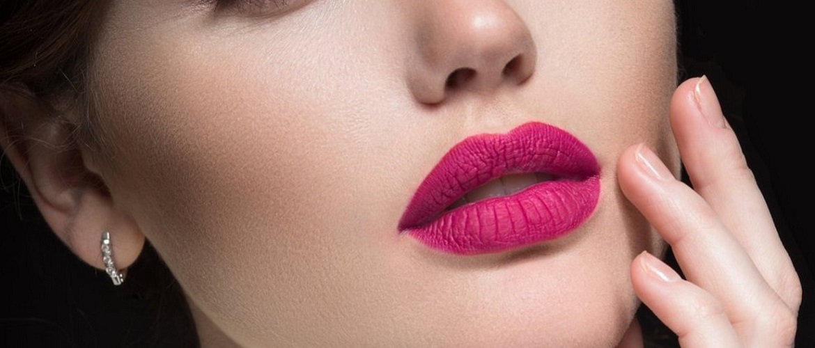 5 trendige Lippenstiftfarben für den Sommer 2023 (+ Bonusvideo)