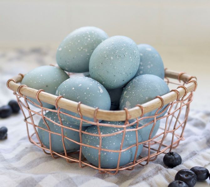 Чем красить пасхальные яйца без химии: 7 натуральных красителей  (+бонус-видео) 8