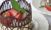 So dekorieren Sie einen Kuchen mit Schokolade: interessante Dekorationsideen