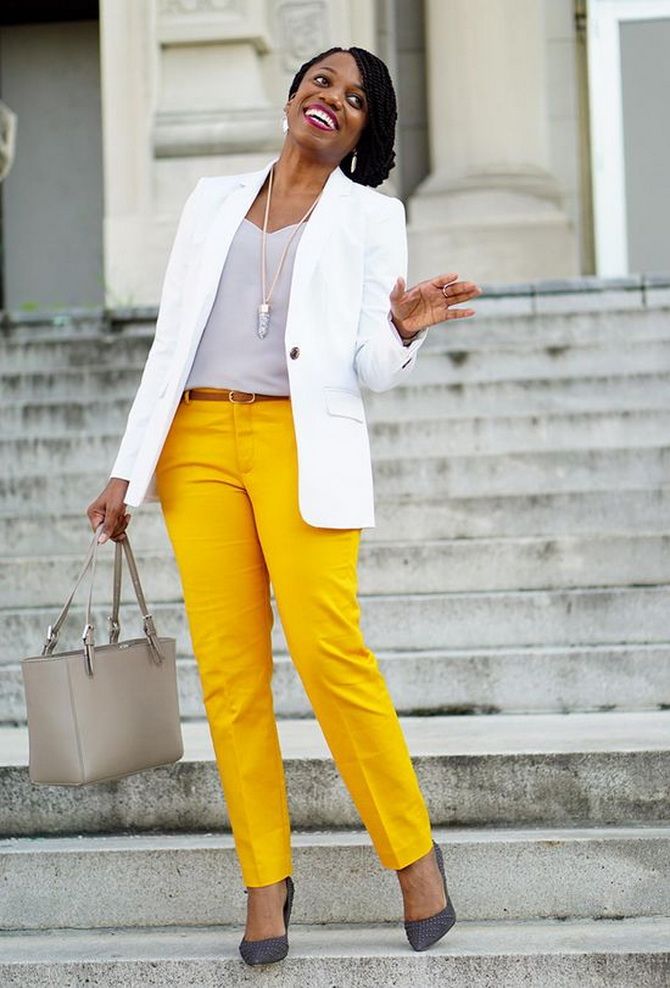 How to wear a white jacket for women: a must-have for all occasions (+ bonus video) 14