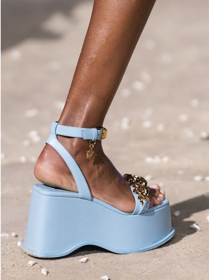 Fashionable wedge sandals: summer 2023 trends (+ bonus video) 2