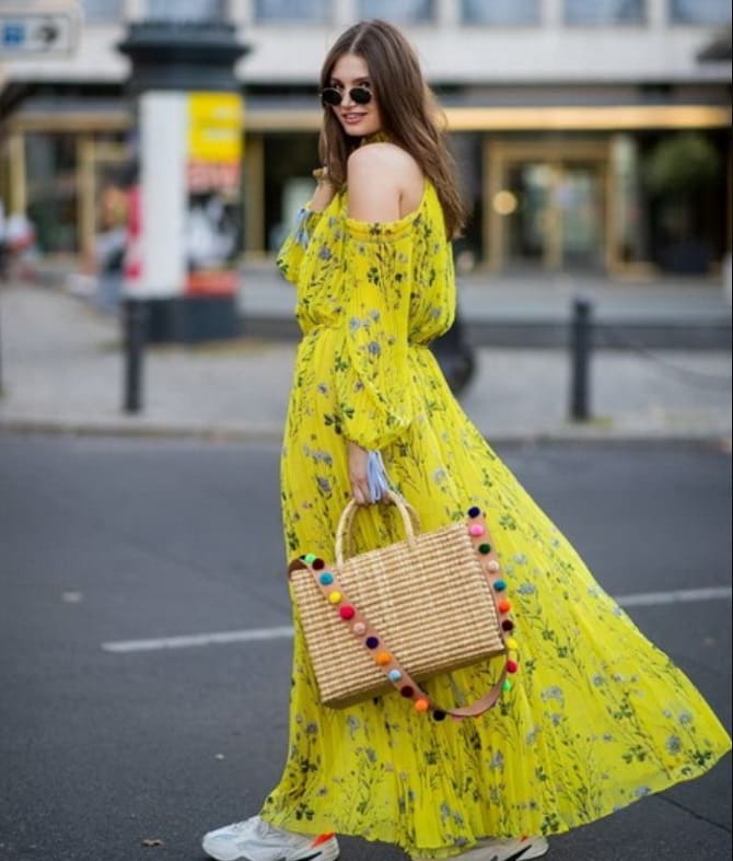 The most fashionable yellow dresses for the summer of 2023: current news 6
