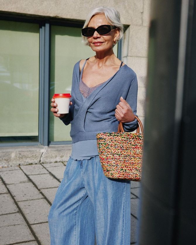 Elegant Summer 2024 Fashion Trends for Women 50+ 9