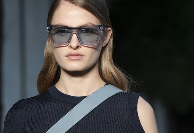 Fashion sunglasses-masks for the summer of 2023: the most current models 3