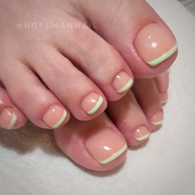 Trendy pedicure for summer 2023: actual colors and designs (+ bonus video) 2